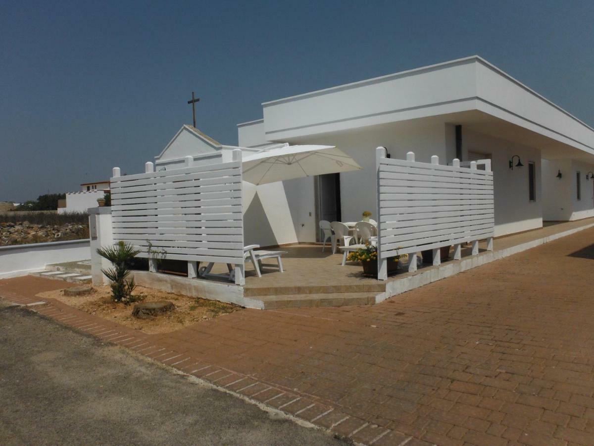 Casa Vacanze Da Franco Torre San Giovanni Ugento Exteriör bild