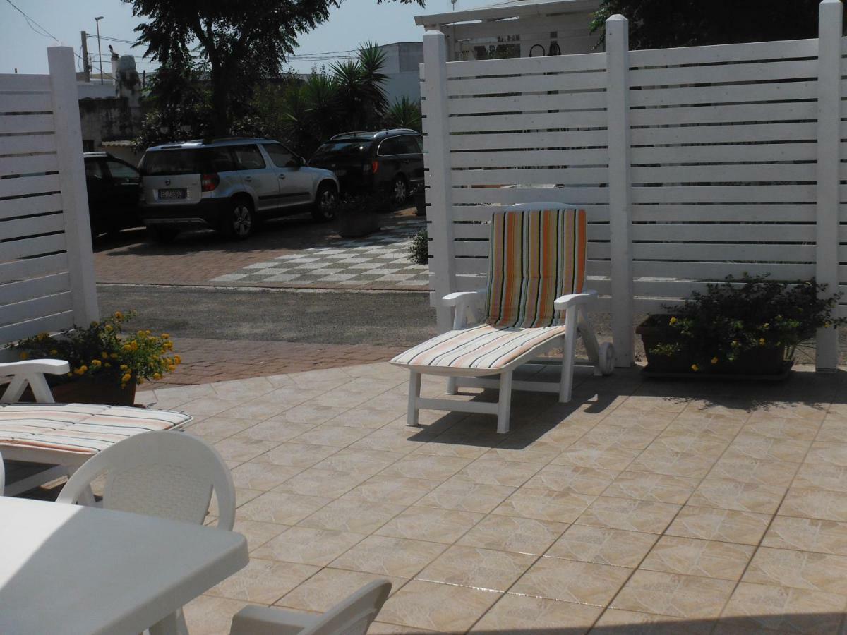 Casa Vacanze Da Franco Torre San Giovanni Ugento Exteriör bild